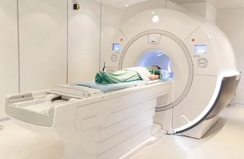 Chụp cắt lớp vi tính giúp chuẩn đoán chính xác tình trạng tuyến giáp