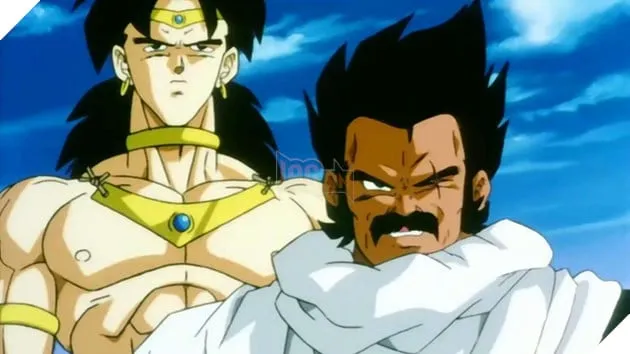 Paragus cùng thiết bị kiểm soát Broly