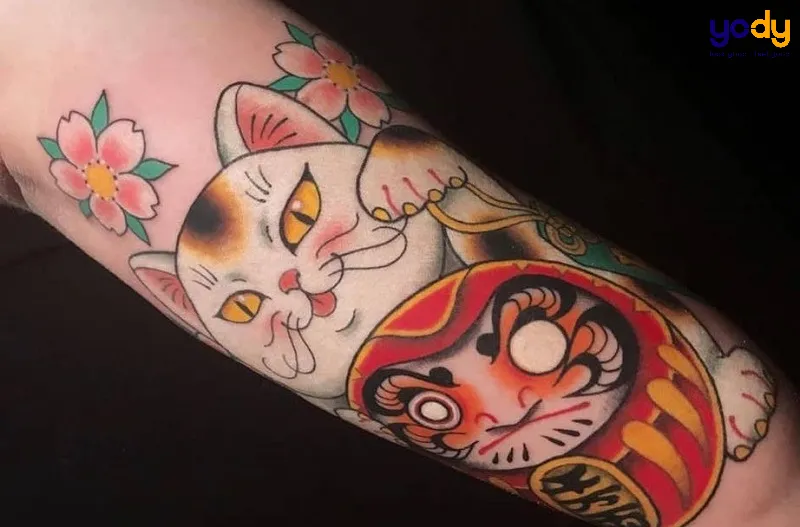 Hình xăm Daruma kết hợp Thần Tài