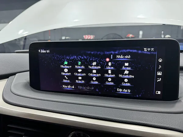 Đồng hồ nhắc bảo dưỡng trên xe Lexus