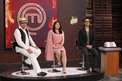 Giáo viên hướng dẫn học sinh