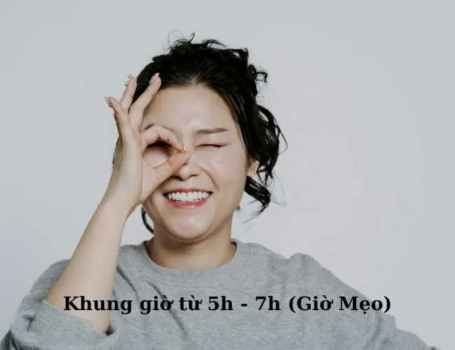 Mắt trái giật ở nữ báo điềm gì